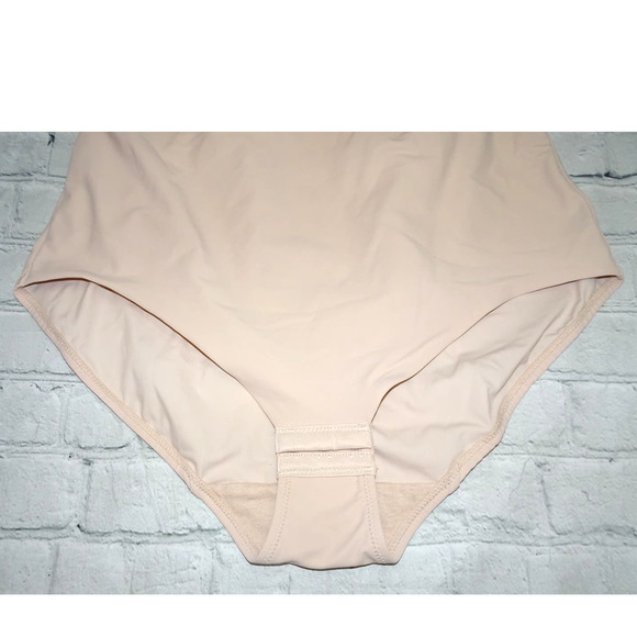 Wacoal Visual Effects Body Briefer with Minimizer Bra Body Slimmer 801210, 40D - Picture 4 of 7